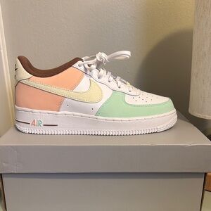 Nike Air Force 1 Pastel Sneakers